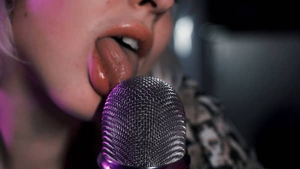 [The Sounds of Girls]低语舔耳