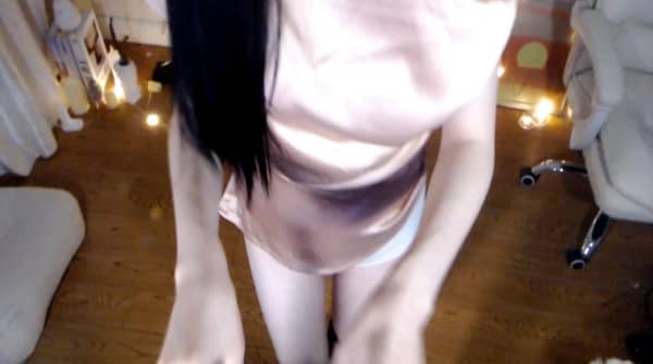 [仅在线]婉儿别闹-女友的内衣试穿