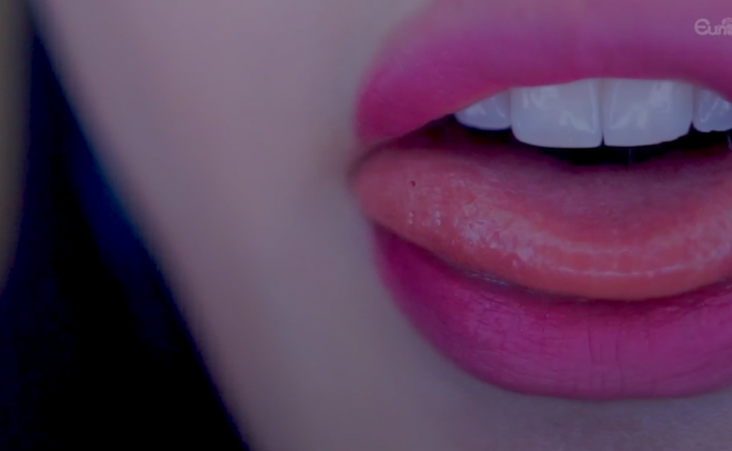 [Eunzel ASMR]近距离的舔镜头