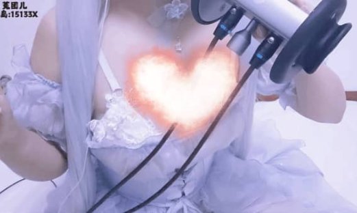 [菟菟asmr]瑟瑟舔耳胎内回归胸部按摩乳摇